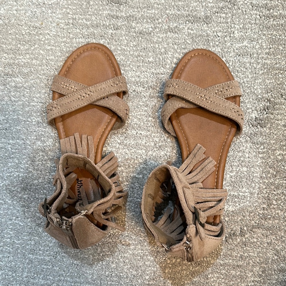 Women's Tan Sandals